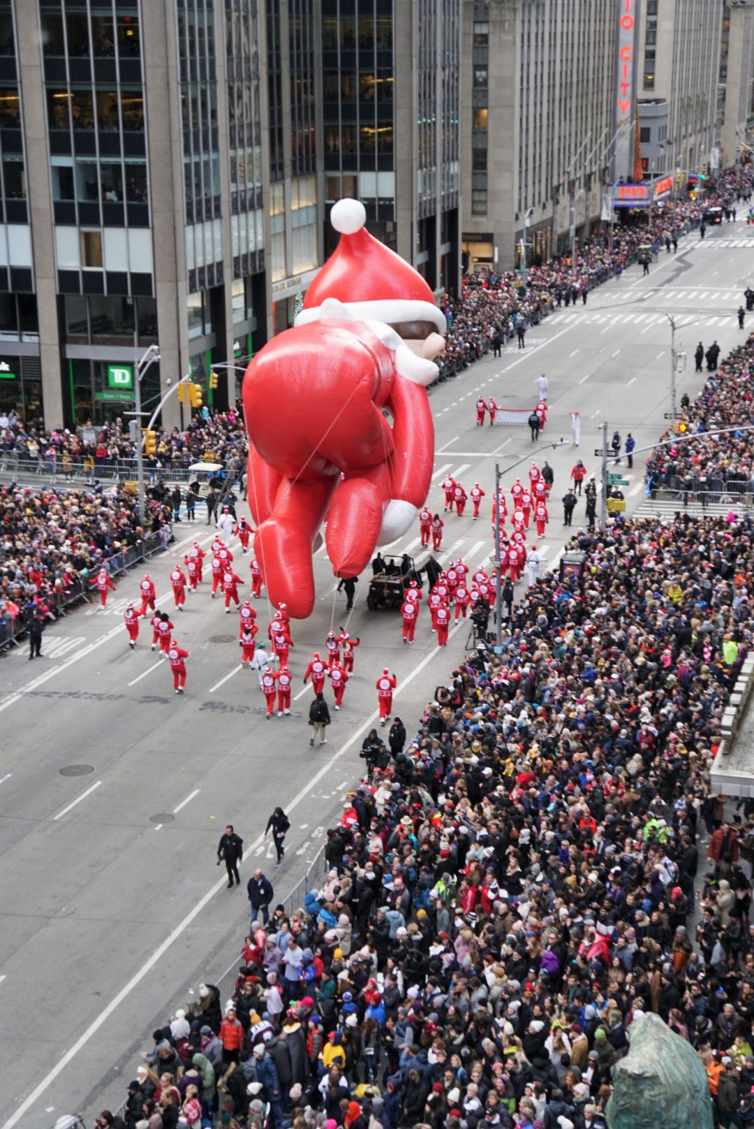 Macys parade dear evan hansen